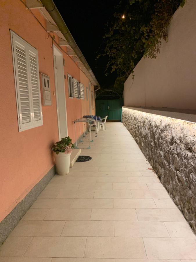 שיבניק Apartment Silvana מראה חיצוני תמונה